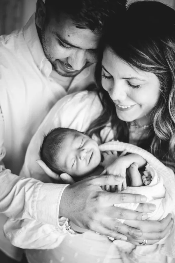 Newborn BABY+PARENTS+SIBLINGS session fee (80%)